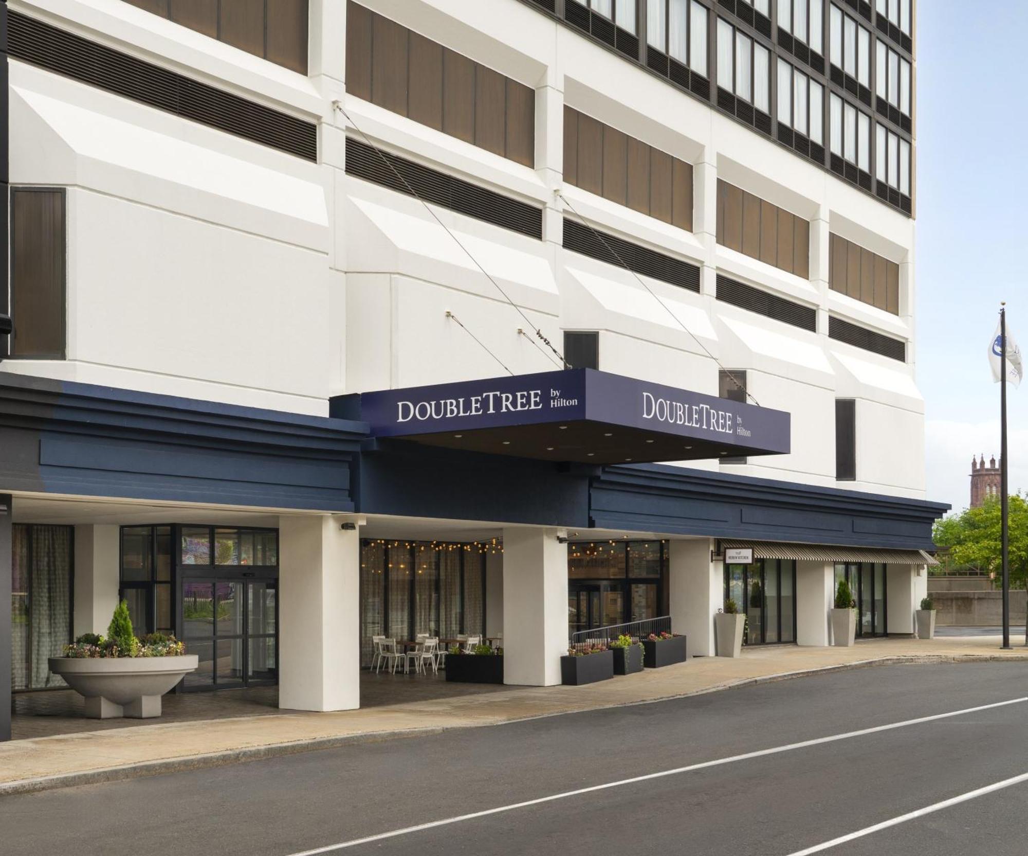 Doubletree By Hilton Hartford Downtown Otel Dış mekan fotoğraf