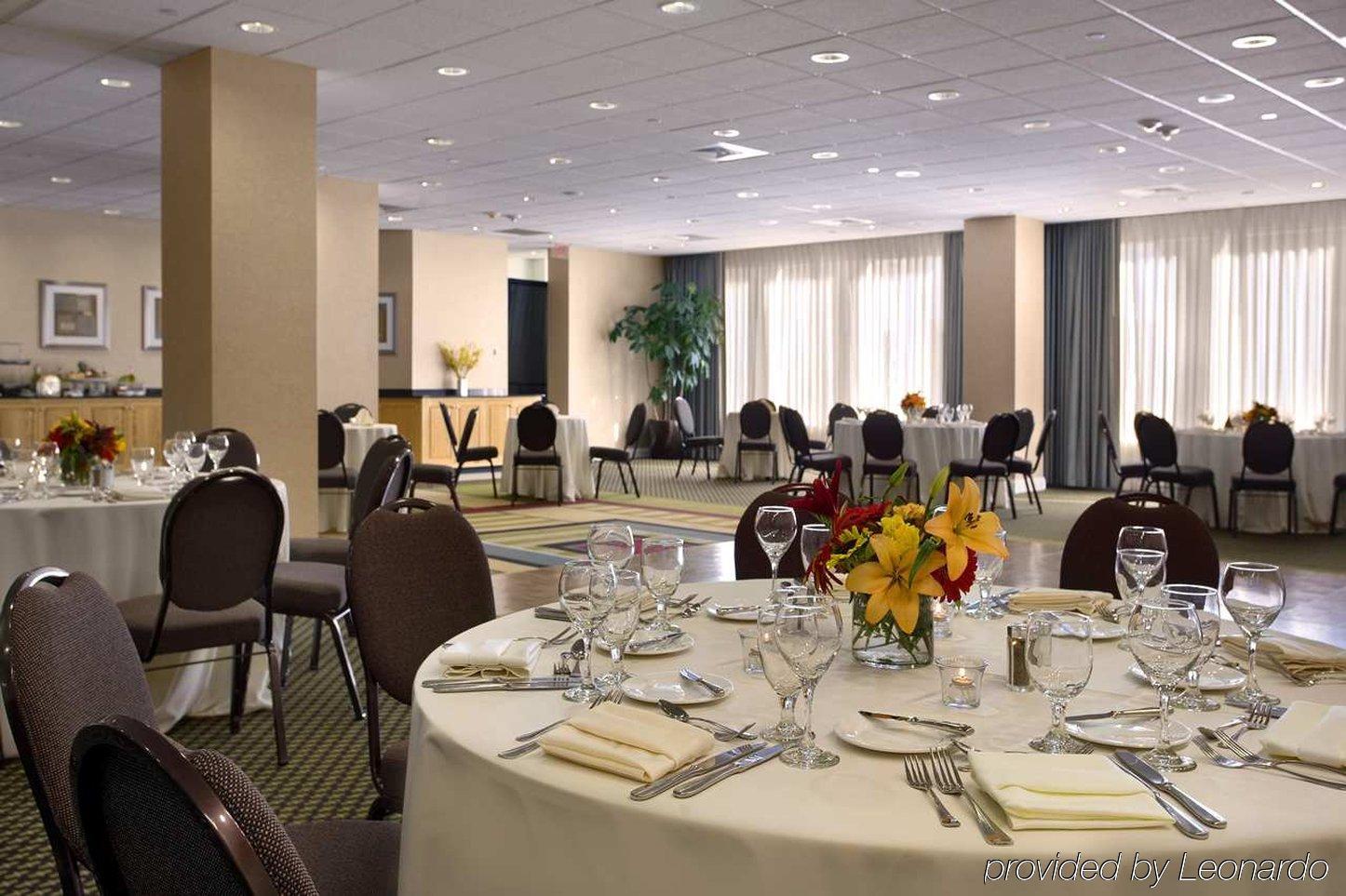 Doubletree By Hilton Hartford Downtown Otel Restoran fotoğraf