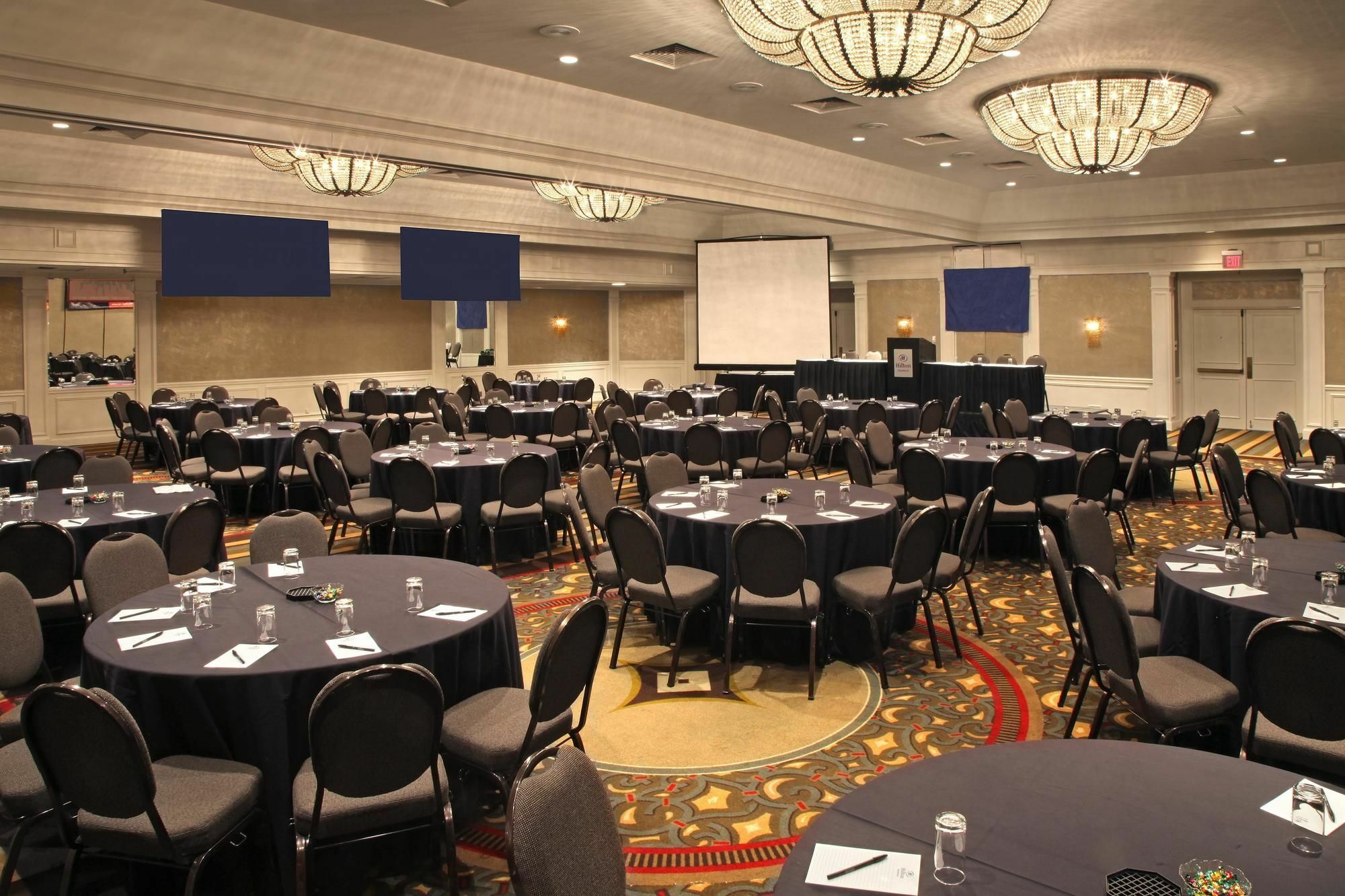 Doubletree By Hilton Hartford Downtown Otel Konforlar fotoğraf